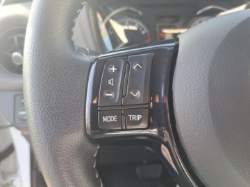 Toyota Yaris III Hatchback 5d Facelifting 2017 1.5 Dual VVT-iE 111KM 2018 Toyota Yaris 1.5 Premium CVT III (2011-2019) 1.5 P, zdjęcie 16