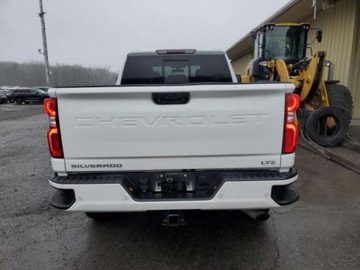 Chevrolet Silverado II 2021 Chevrolet Silverado 2021, 6.6L, 4x4, K2500, HEAVY DUTY LTZ, od ubezpieczal, zdjęcie 4