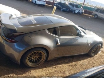 Nissan 370Z 2015 Nissan 370 Z 2015 3.7 Benzyna 332KM, zdjęcie 6