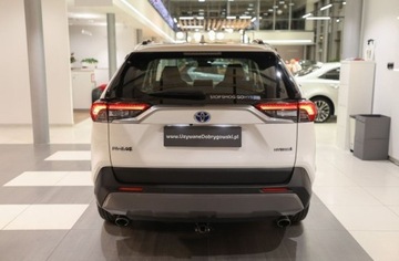 Toyota RAV4 V SUV 2.5 Hybrid Dynamic Force 218KM 2021 Toyota RAV4 2.5 Hybrid Comfort 4x2 2.5 Hybryda 219KM, zdjęcie 3
