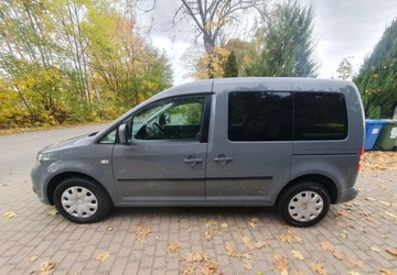 Volkswagen Caddy III Kombi Facelifting 1.2 TSI 85KM 2011 Volkswagen Caddy Volkswagen Caddy 1.2 (5-Si.) Trendline 1.2 Benzyna 86KM, zdjęcie 3