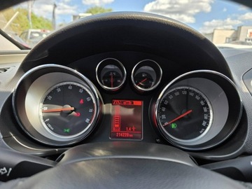 Opel Insignia I Hatchback Facelifting 1.8 Twinport ECOTEC 140KM 2013 Opel Insignia 1.8 Benzyna 140 KM, Nawigacja,, zdjęcie 8