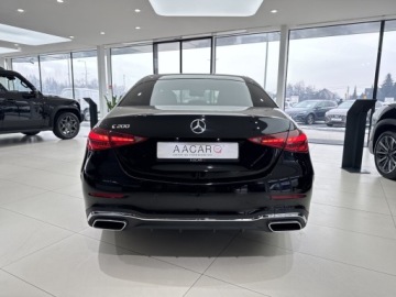 Mercedes Klasa C W206 Limuzyna 1.5 200 204KM 2022 Mercedes-Benz C 200 AMG Line / Kamera 360° / Ambie, zdjęcie 2