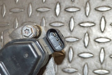 BMW 5 F10 520I 2016 LHD ZADNÍ LEVÝ TŘMEN BRZDOVÝ Z BOK