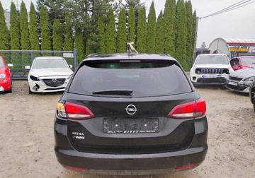 Opel Astra K Sportstourer Facelifting 1.2 Turbo 110KM 2020 Opel Astra 122020r, 1.2 Benzyna. Uszkodzony przod i lewy bok. Jezdzi, zdjęcie 20