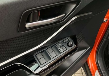 Toyota C-HR I Crossover Facelifting 2.0 Hybrid Dynamic Force 184KM 2021 Toyota C-HR Toyota C-HR 2.0 Hybrid GR Sport 2.0 Hybryda 184KM, zdjęcie 32