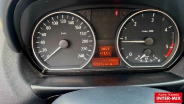 BMW Seria 1 E81/E87 Hatchback 5d E87 2.0 120d 163KM 2005 BMW Seria 1 Zarejestrowany Super stan 2.0 Diesel 163KM, zdjęcie 25