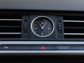 Volkswagen Passat B8 Variant 1.6 TDI BlueMotion SCR 120KM 2017 VW Passat 1.6 TDI, Klima, Klimatronic, Parktronic, zdjęcie 19