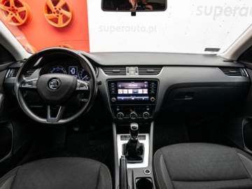 Skoda Octavia III Kombi Facelifting 1.4 TSI 150KM 2017 SKODA Octavia 1.4 TSI Ambition Combi 150KM 2017, zdjęcie 8