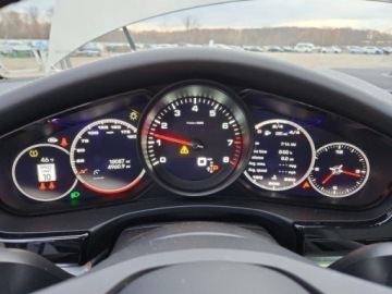Porsche Panamera II 2022 Porsche Panamera Base 2022 2.9 Benzyna 325KM, zdjęcie 9