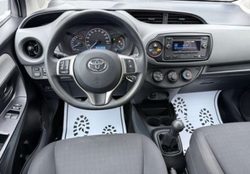Toyota Yaris III Hatchback 5d Facelifting 2017 1.0 VVT-i 72KM 2020 Toyota Yaris z Instalacja Gazowa, salon Polska, FV-VAT 23, 1 rej. 2021r.Gw, zdjęcie 3