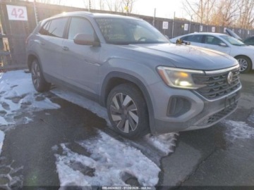 Volkswagen 2024 Volkswagen Atlas 2024 Volkswagen Atlas Cross Sport 2.0T SE 2.0 Benzyna, zdjęcie 8