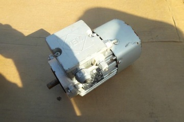 silnik elektryczny vem 0,55 kw 2990 obr ostrzalka