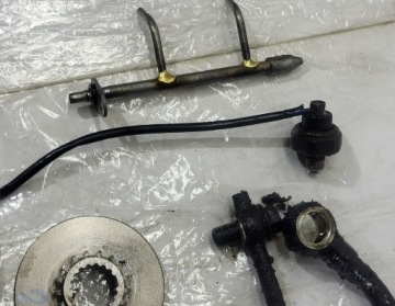 Болты крепления двигателя Suzuki Burgman AN 650 2002-2012