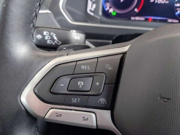 Volkswagen Tiguan II SUV Facelifting 2.0 TDI 150KM 2023 Volkswagen Tiguan Elegance, Matrix, Head-Up, Kamera, Asystenci, Hak, Ambie, zdjęcie 38