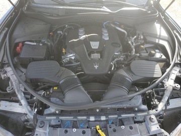 Maserati Levante 2022 Maserati Levante Base 2022 3.0l 3.0 Benzyna 345KM, zdjęcie 6