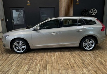 Volvo V60 I Kombi Facelifting 2.0 D2 DRIVE-E 120KM 2017 Volvo V60 D2 NAVI ZAREJESTROWANY gwarancja manual SKORA 2.0, zdjęcie 10