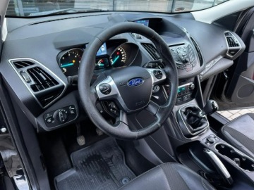 Ford Kuga II 2015 Ford Kuga Półskóra Asystent Grzane fotele, zdjęcie 8