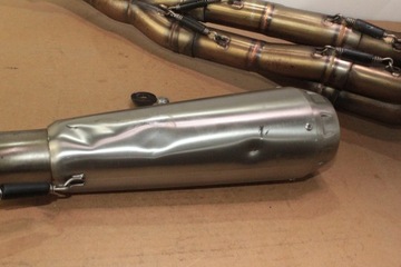 KAWASAKI Z 900 17-19 ГЛУШИТЕЛЬ КОЛЛЕКТОР СТРЕЛКА