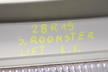 SKODA ROOMSTER 06R- SVĚTLO LEVÝ ZADNÍ