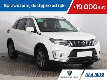 Suzuki Vitara III 2020 Suzuki Vitara 1.4 BoosterJet, Salon Polska, Klima