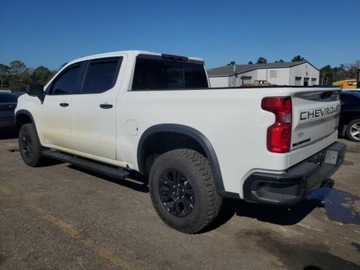 Chevrolet Silverado II 2024 Chevrolet Silverado 2024, 6.2L, 4x4, K1500 ZR2, porysowany lakier 6.2 420KM, zdjęcie 5