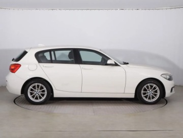 BMW Seria 1 F20-F21 Hatchback 5d Facelifting 2017 118i 136KM 2019 BMW 1 118i, Salon Polska, Klima, Klimatronic, zdjęcie 5