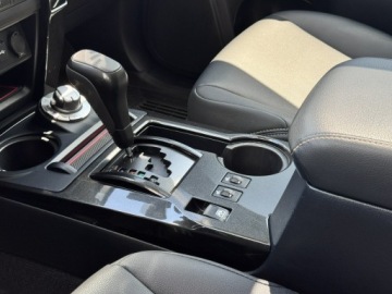 Toyota 2022 Toyota 4-Runner 4.0 V6 270 KM 40th Anniversary., zdjęcie 35