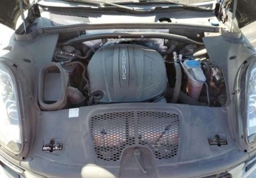 Porsche Macan SUV 2.0 252KM 2017 Porsche Macan Auta z USA - Zapytaj o wiecej ofert 2.0 Benzyna 252KM, zdjęcie 1