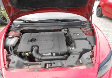 Volvo C30 Hatchback 3d 1.6 D DRIVe 109KM 2009 Volvo C30 Volvo C30 I 1.6 diesel 109 KM 1.6 Diesel 109KM, zdjęcie 11