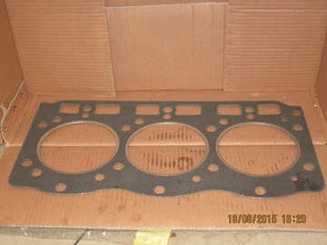 Uszczelka pod głowicę Foton 404 III cylindry