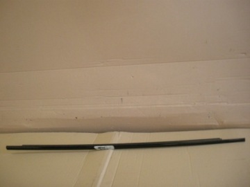 OPEL ADAM 2012 LISTWA ZGARNIAJĄCA PRAWA