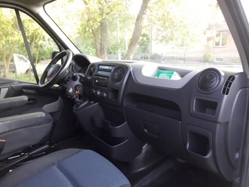 Renault Master IV Furgon FWD 2.3 dCi 150KM 2015 Renault Master 150KM AMBULANS KAMPER, zdjęcie 24