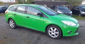 Ford Focus III Kombi 1.6 Duratorq TDCi DPF 115KM 2013 Ford Focus Ford Fokus Mk3 1,6 Diesel Navi klima zarejestrowany 1 wlascicie, zdjęcie 4