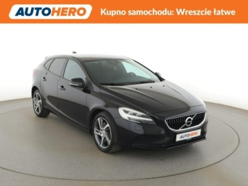 Volvo V40 II Hatchback Facelifting 1.5 T3 152KM 2017 Volvo V40 Momentum automat T3 navi kamera tempomat, zdjęcie 9