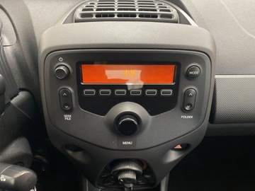 Toyota Aygo II Hatchback 3d Facelifting 1.0 VVT-i 72KM 2018 Toyota Aygo 1.0 VVT-i X II (2014-) Toyota Aygo 1.0, zdjęcie 13