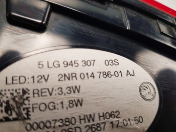 SKODA ENYAQ IV LAMPA LEVÝ ZADNÍ LED 5LG945307