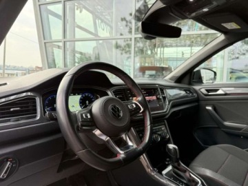 Volkswagen T-Roc I SUV 1.5 TSI ACT 150KM 2021 Volkswagen T-Roc 1.5TSI 150KM Premium DSG Kamera NiskiPrzebieg ACC ASO Sal, zdjęcie 9