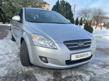 Kia Ceed I Hatchback 5d Facelifting 1.6 DOHC CVVT 126KM 2010 Kia Ceed 1.6 Isg 126KM Klima Piekny stan Sprawdz 1.6 Benzyna 126KM, zdjęcie 18