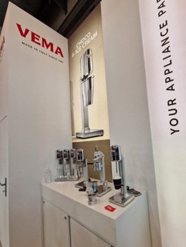 Миксер для приготовления флари, фраппе, коктейлей и коктейлей VEMA.