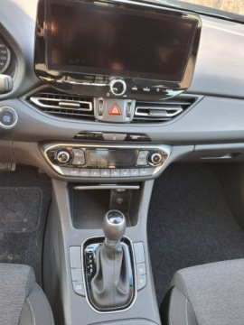 Hyundai i30 III 2024 Hyundai i30 Hybrid 14 tys km, zdjęcie 16