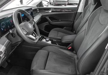 Volkswagen Tiguan III 2025 Volkswagen Tiguan 1.5 TSI 150KM Elegance DSG Kamery 360 Led Matrix 1.5, zdjęcie 9