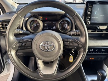 Toyota Yaris IV Hatchback 1.5 Hybrid Dynamic Force 116KM 2021 Toyota Yaris Hybrid 1.5 Comfort IV (2020-) Hybrid, zdjęcie 13