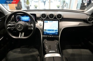 Mercedes Klasa C W206 2023 Mercedes-Benz Klasa C FV23Kierownica SupersportowaPodswietlane listwy prog, zdjęcie 14