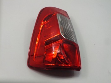 NAVARA IV D23 NP300 SVĚTLO ZADNÍ PRAVÁ ORIG.