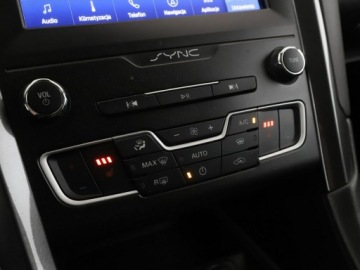 Ford Mondeo V Kombi Facelifting 2.0 EcoBlue 150KM 2020 Ford Mondeo automat navi klima auto grzane fotele, zdjęcie 27