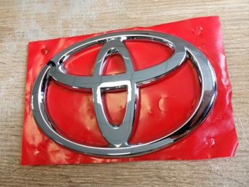 ZNAK KRYT TOYOTA COROLLA VERSO '04-09 ORIG.