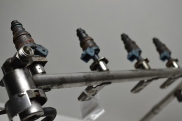 Mercedes R129 500 SL Топливная рампа, форсунки