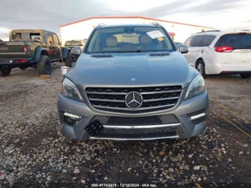 Mercedes Klasa M W166 2015 Mercedes-Benz ML 400 4Matic 2015 3.0l 3.0 Benzyna 329KM, zdjęcie 7