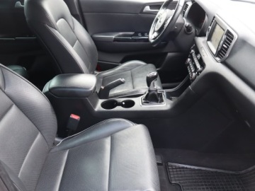 Kia Sportage IV SUV 1.6 T-GDI 177KM 2016 Kia Sportage 1.6 T-GDI, Salon Polska, zdjęcie 8